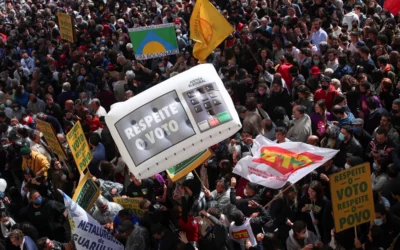Moraes diz que ato pró-democracia reforça orgulho no sistema eleitoral